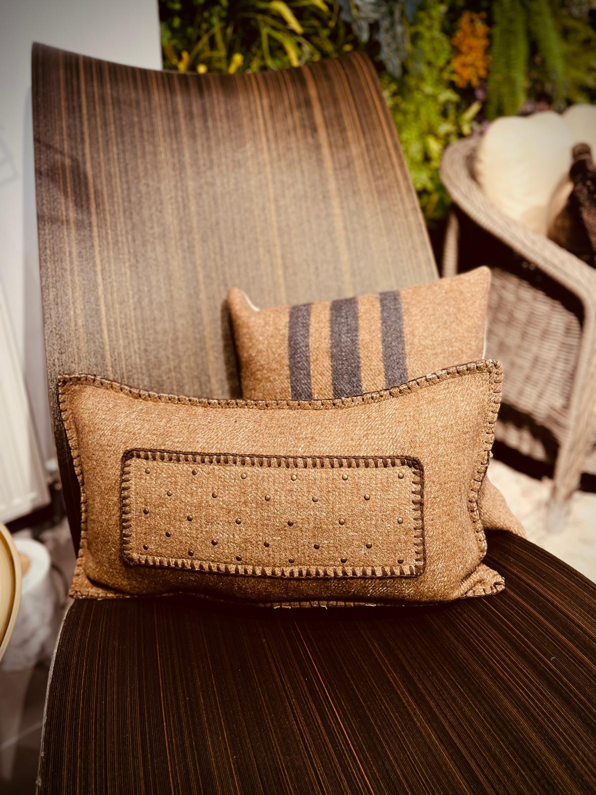 Vintage çizgili kırlent